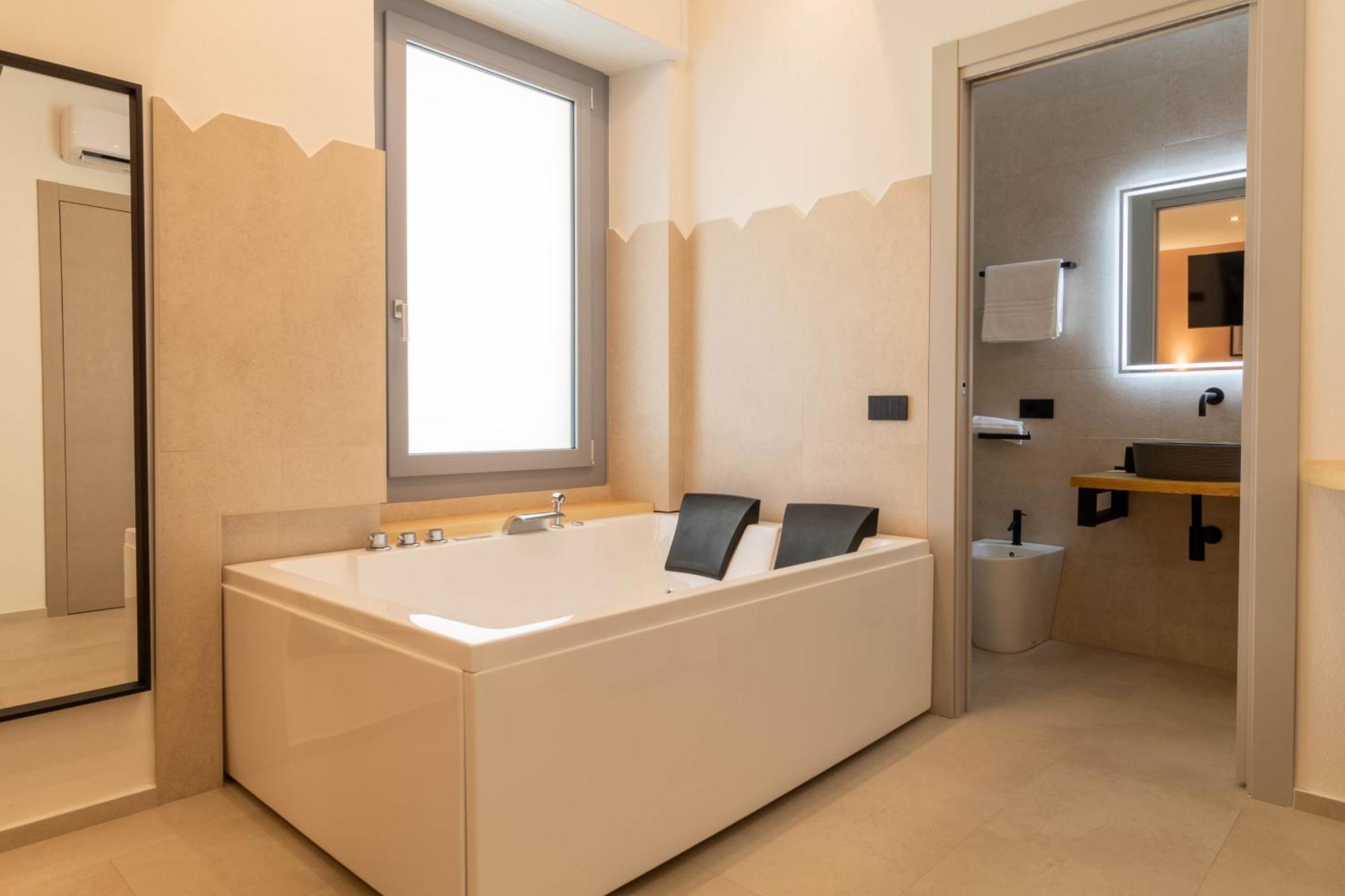Sardinian Days - Suites & Rooms Cagliari Buitenkant foto
