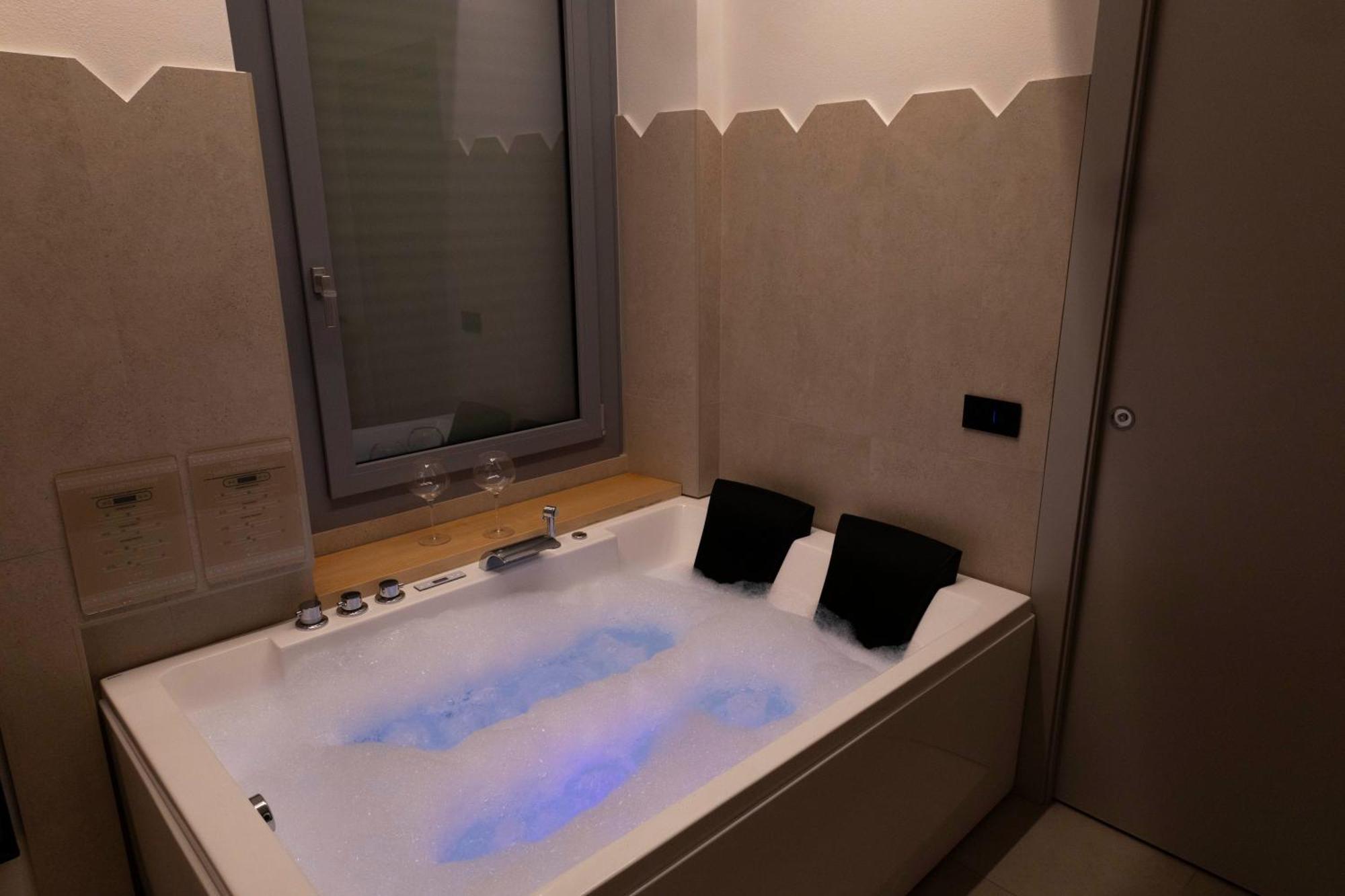Sardinian Days - Suites & Rooms Cagliari Buitenkant foto