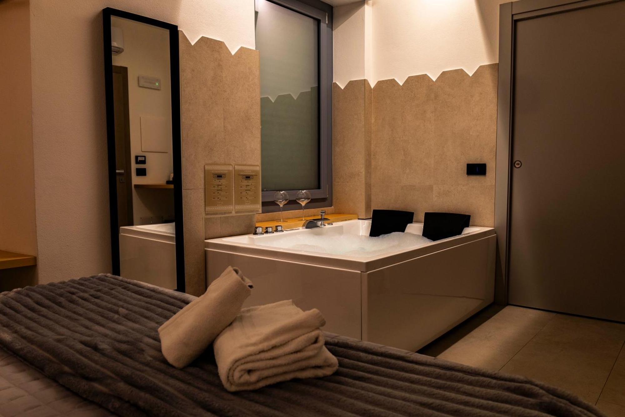 Sardinian Days - Suites & Rooms Cagliari Buitenkant foto