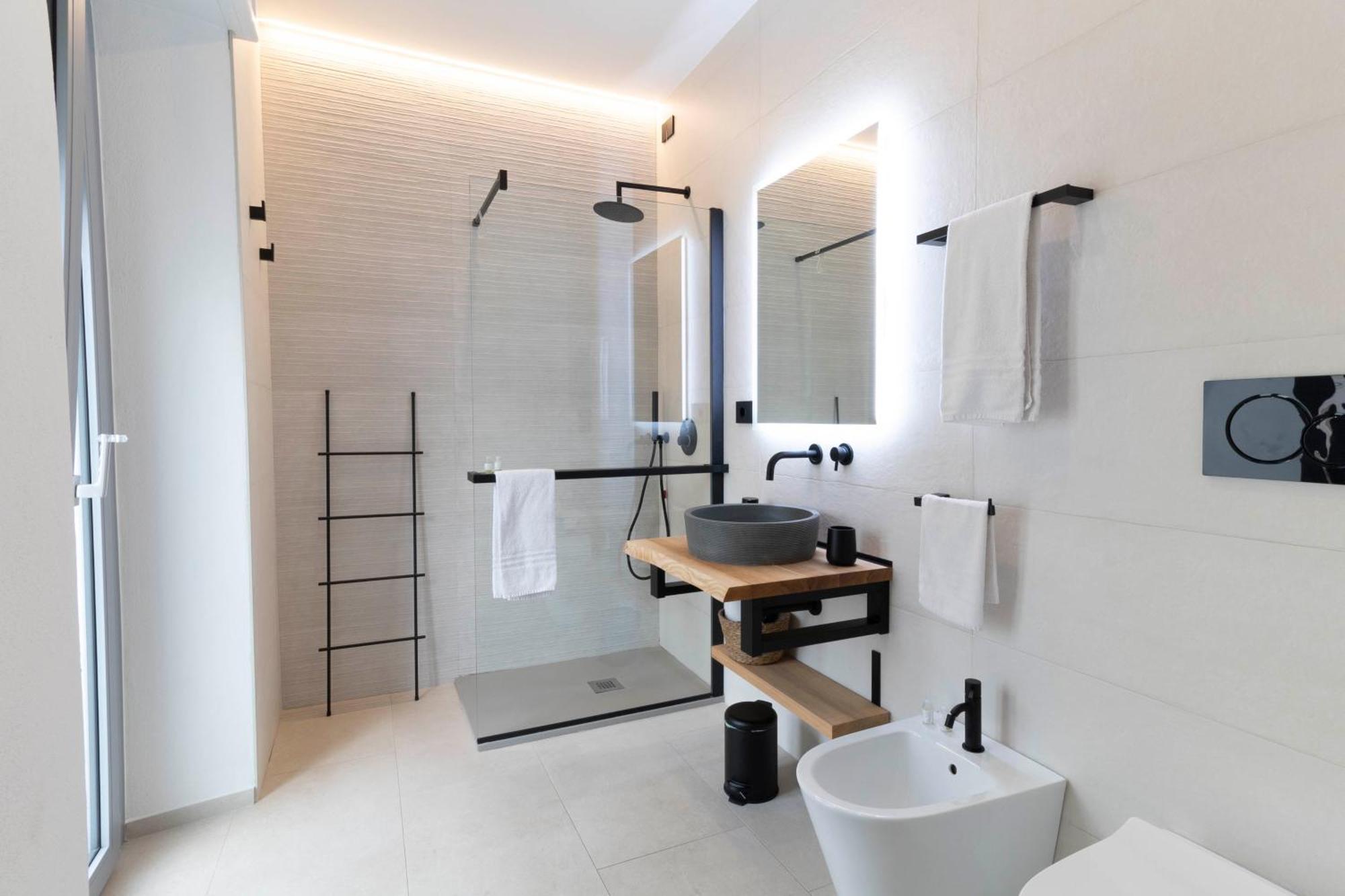 Sardinian Days - Suites & Rooms Cagliari Buitenkant foto